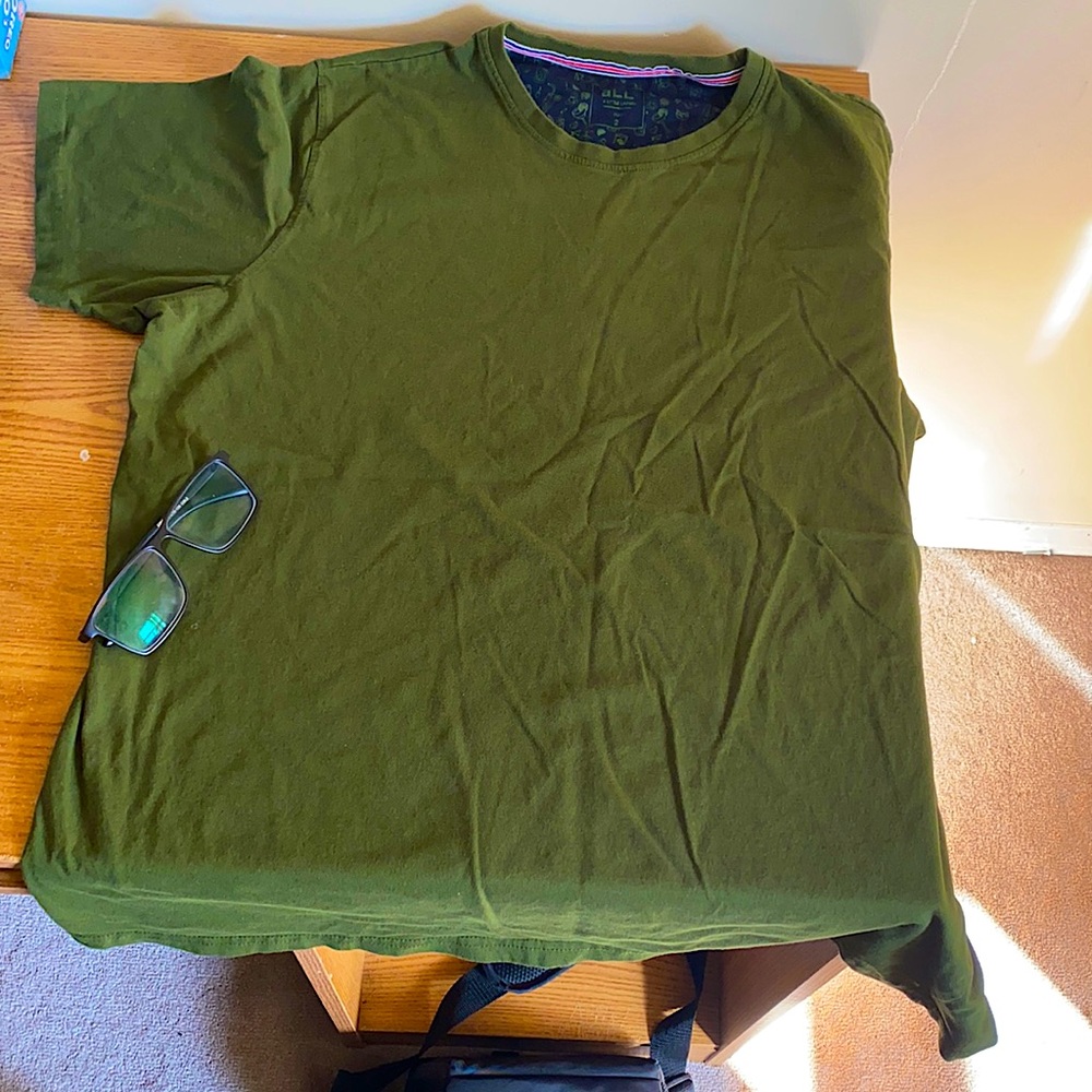 T shirt